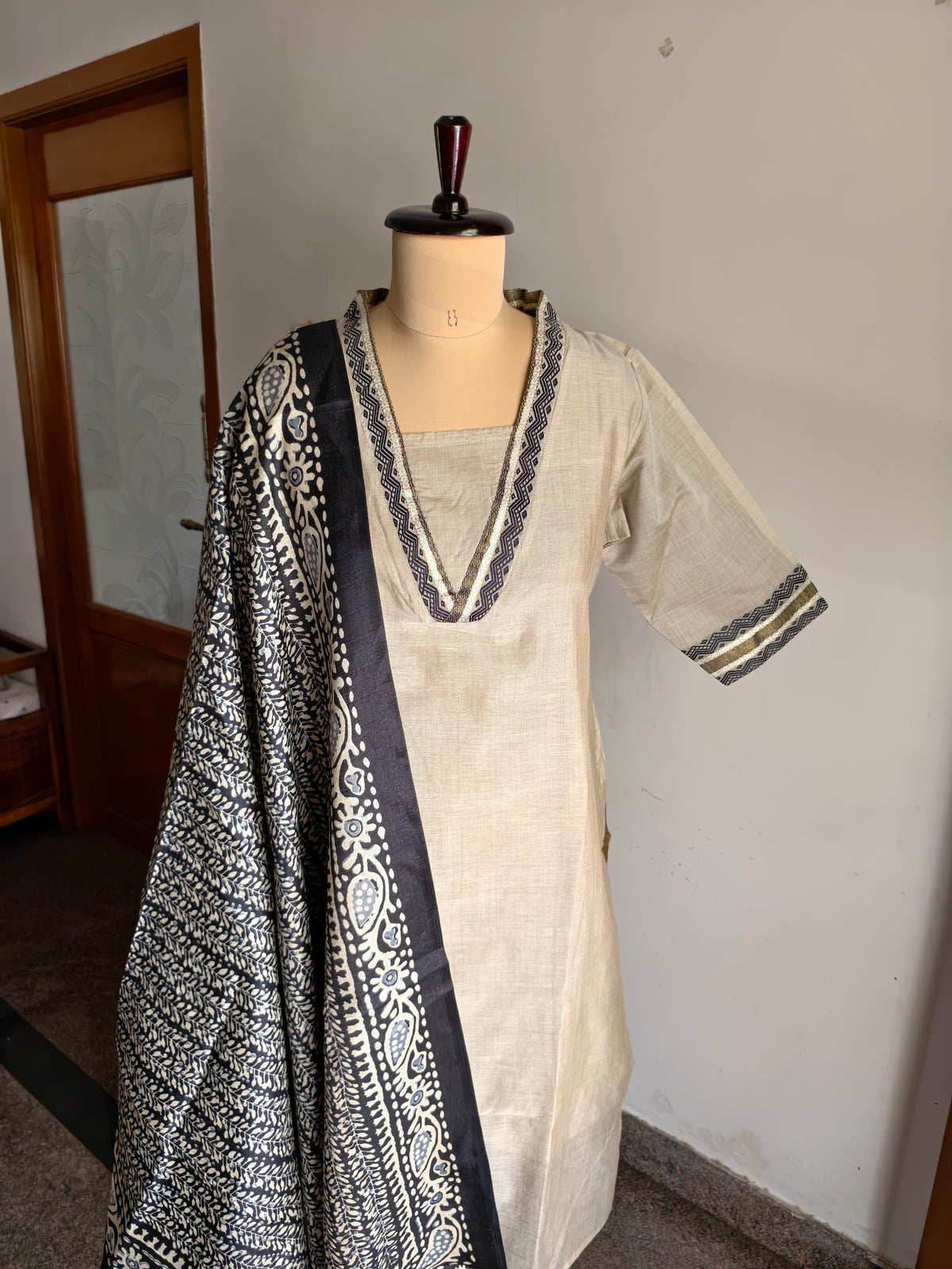 Elegant Ivory & Black Printed Kurti semi formal set