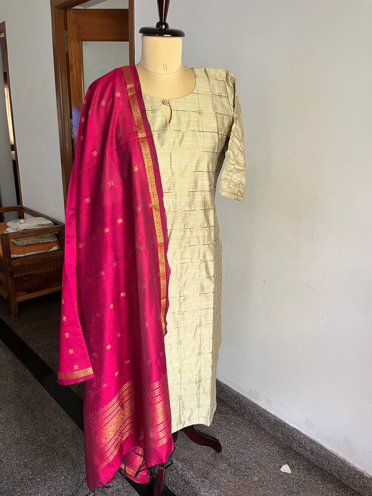 Raw Silk Festive Kurti 3 pcs Set